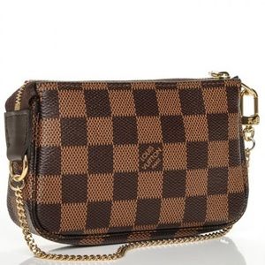Louis Vuitton Mini Pochette Accessories
